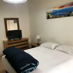 Appartamento Bilocale Via Nardones, Napoli