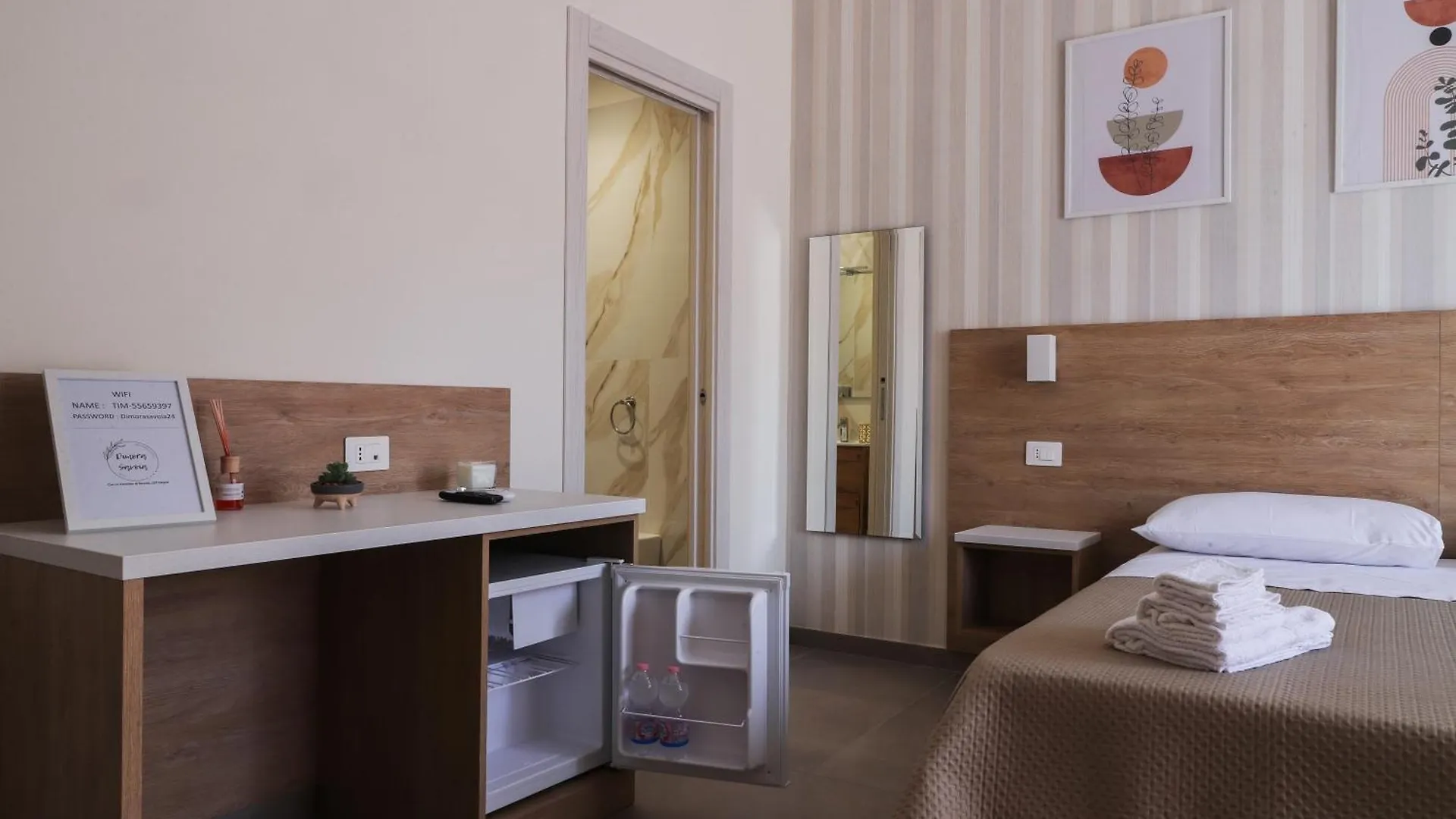 Dimora Savoia Bed & Breakfast Naples 0*,  Italy